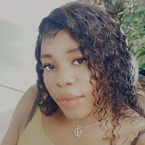 Meet your Posher, Herlande